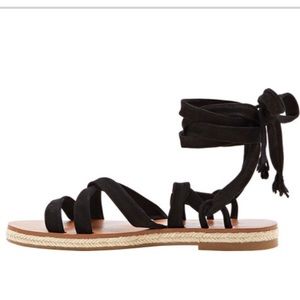 NWOT--LUCKY BRAND lace up sandals BLACK 🌑